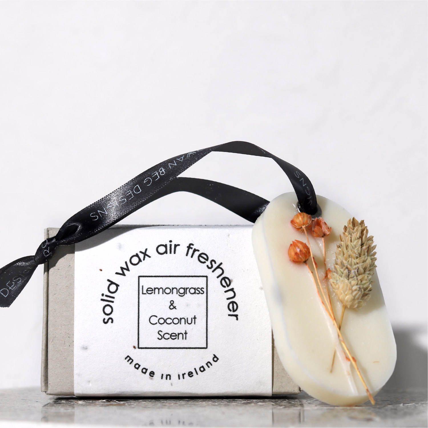 Lemongrass + Coconut Scented Solid Air Freshener