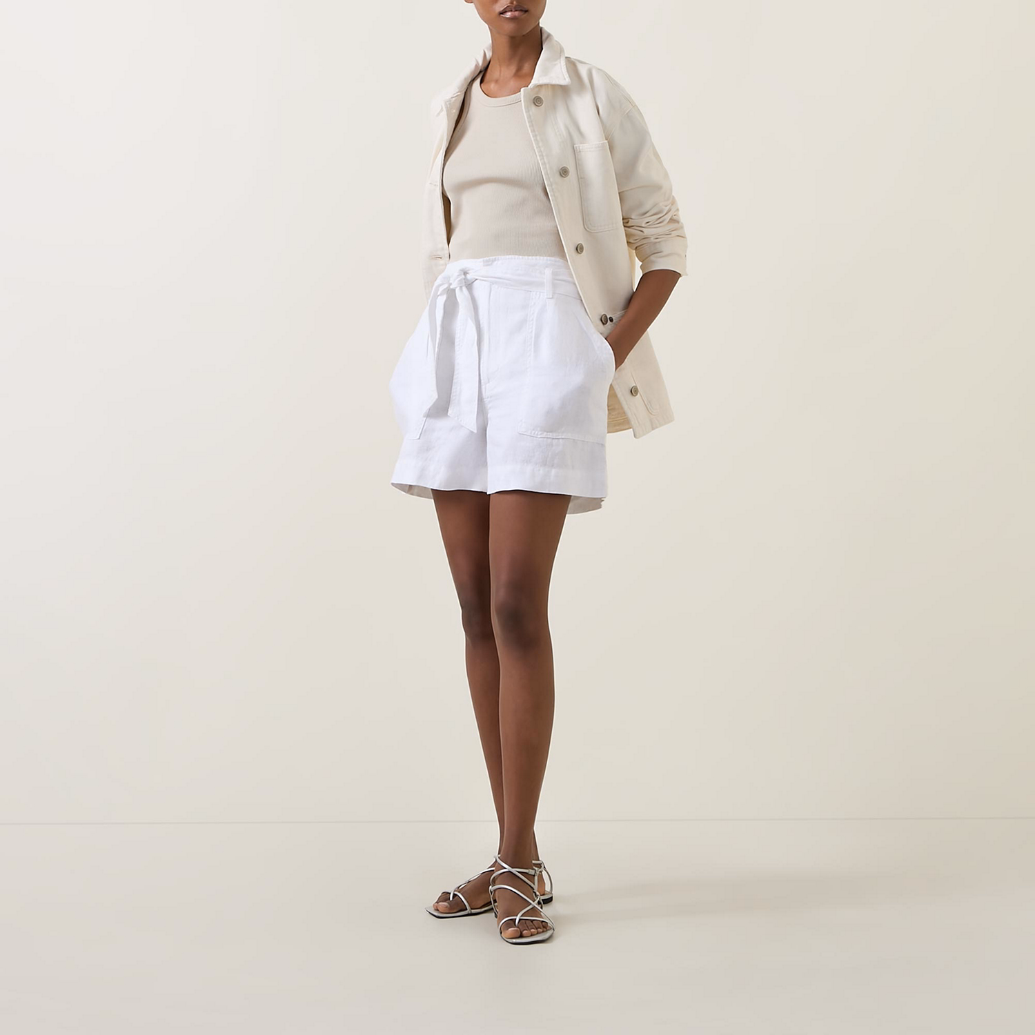 Daviana Belted Linen Shorts