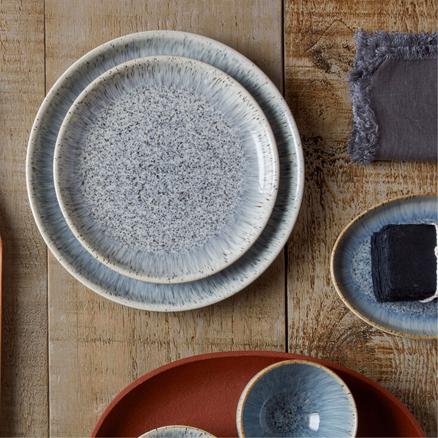 Halo Speckle Coupe Dinner Plate