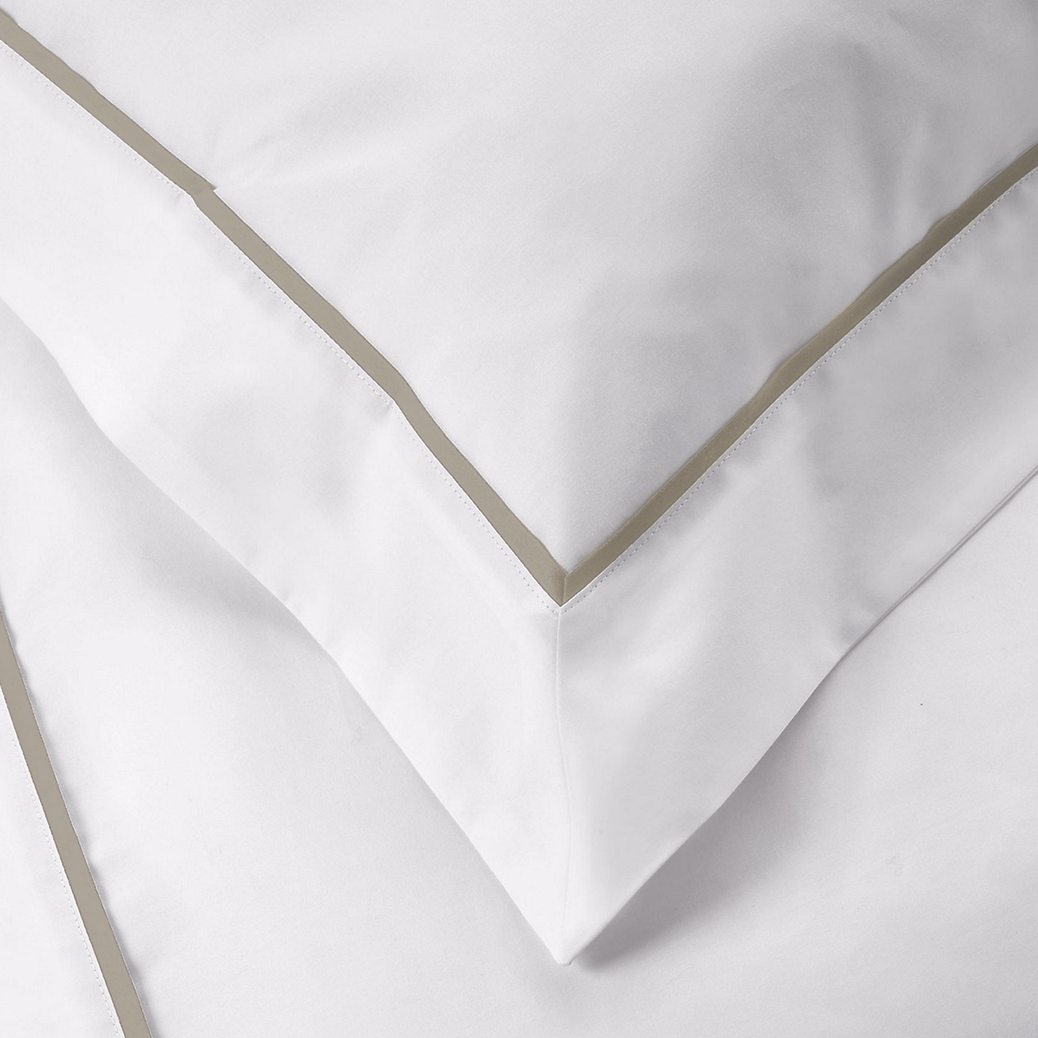 Lisbon Square  Pillowcase White-Latte