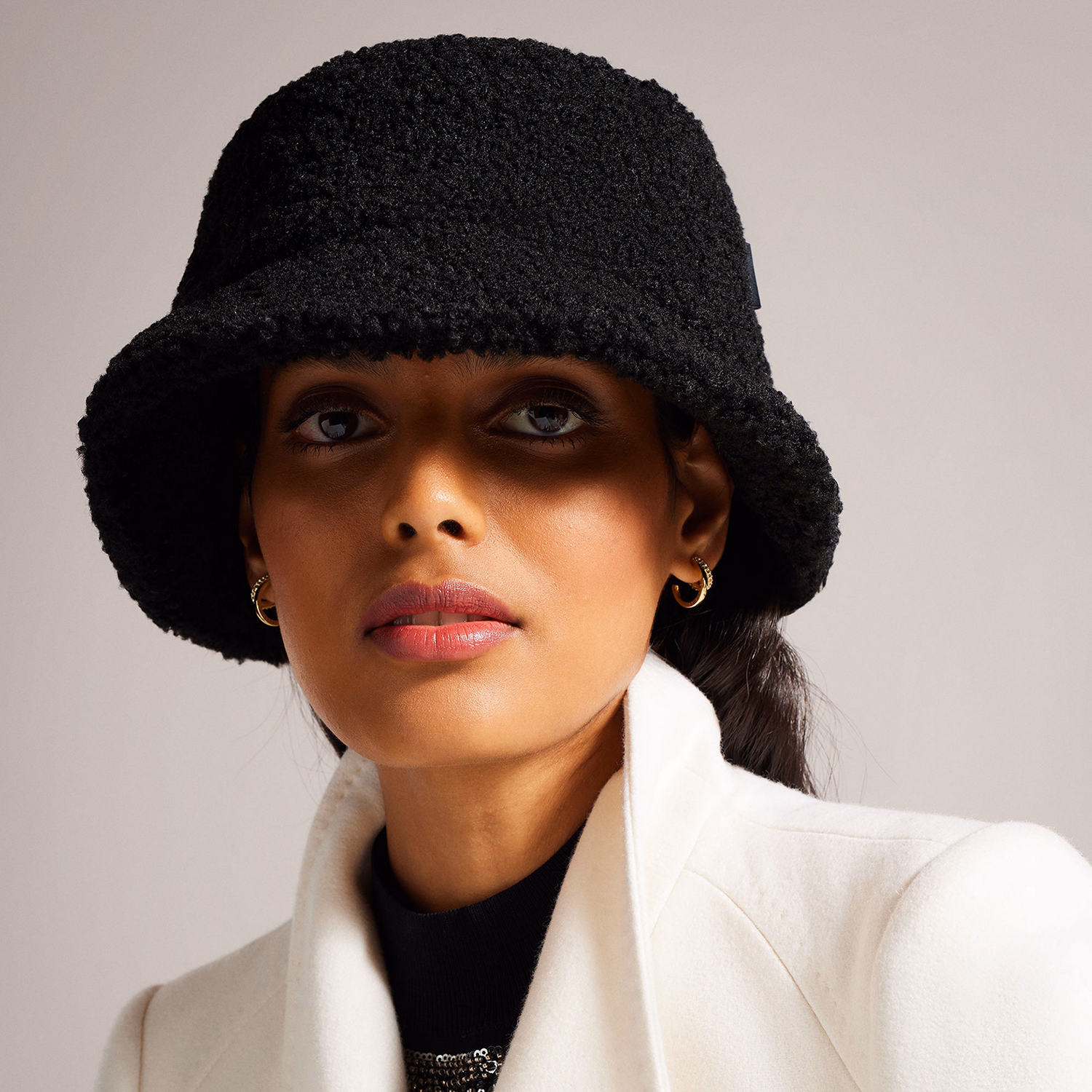 Pamells Faux Shearling Bucket Hat