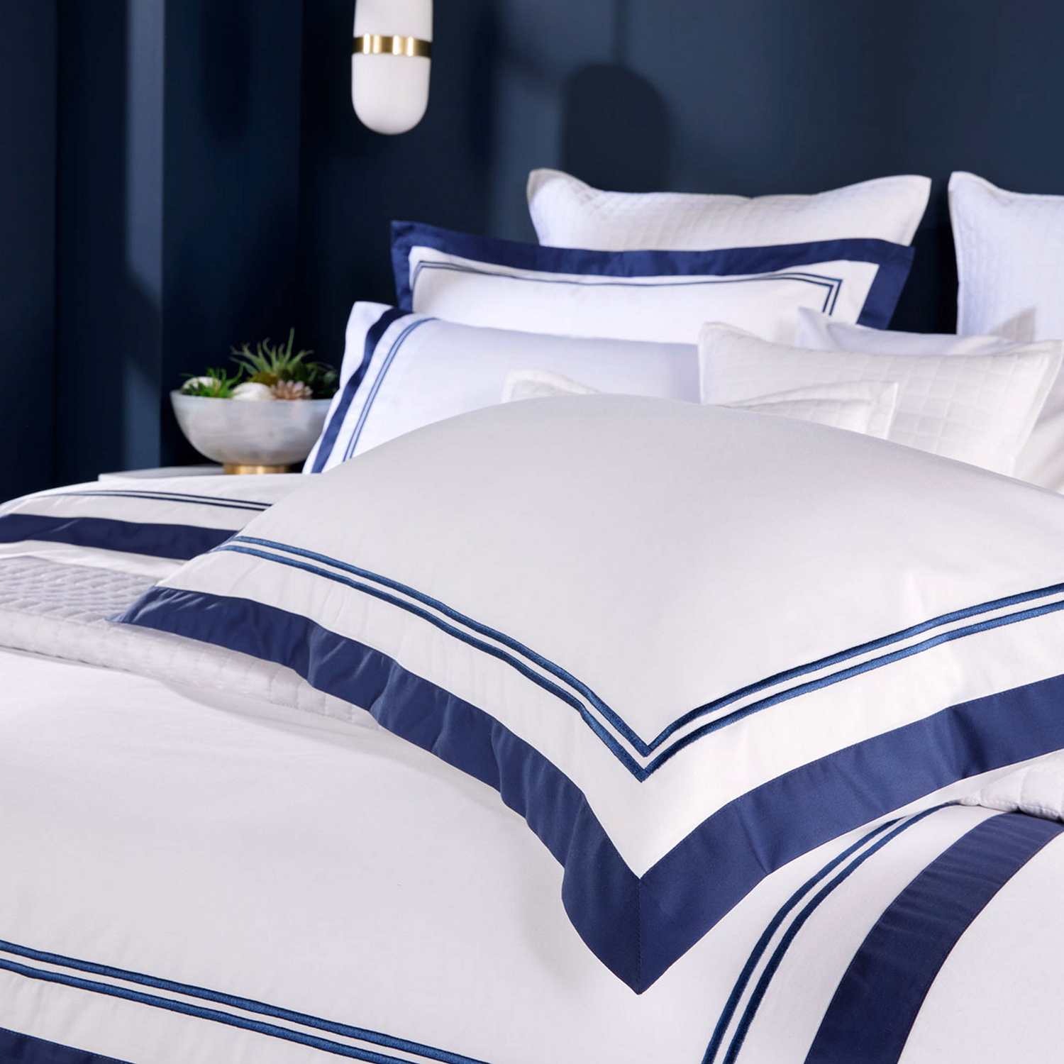Coniston Standard Pillowcase Pair Navy