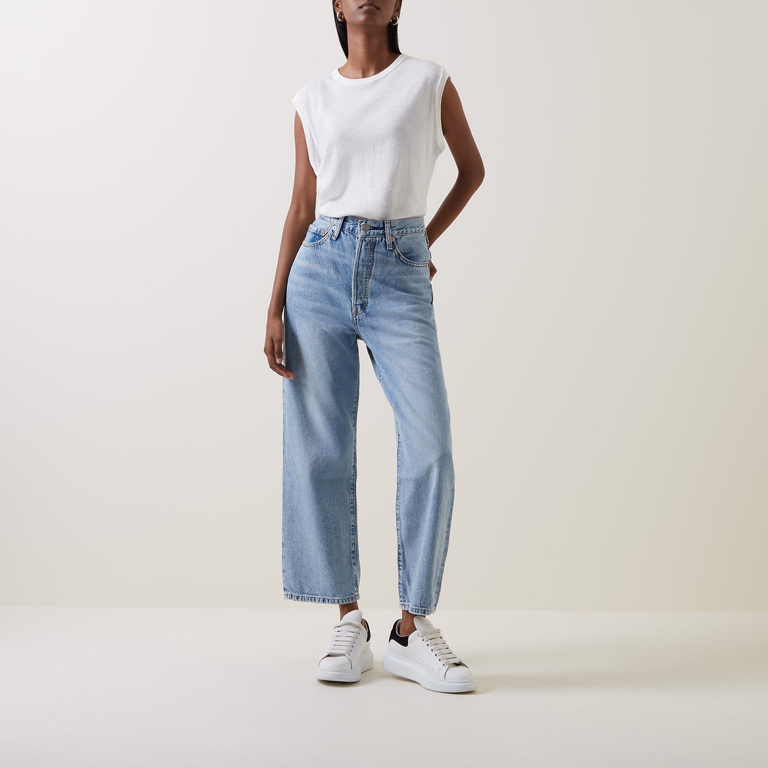 Ribcage Cropped Super-High Rise Straight Leg Jeans