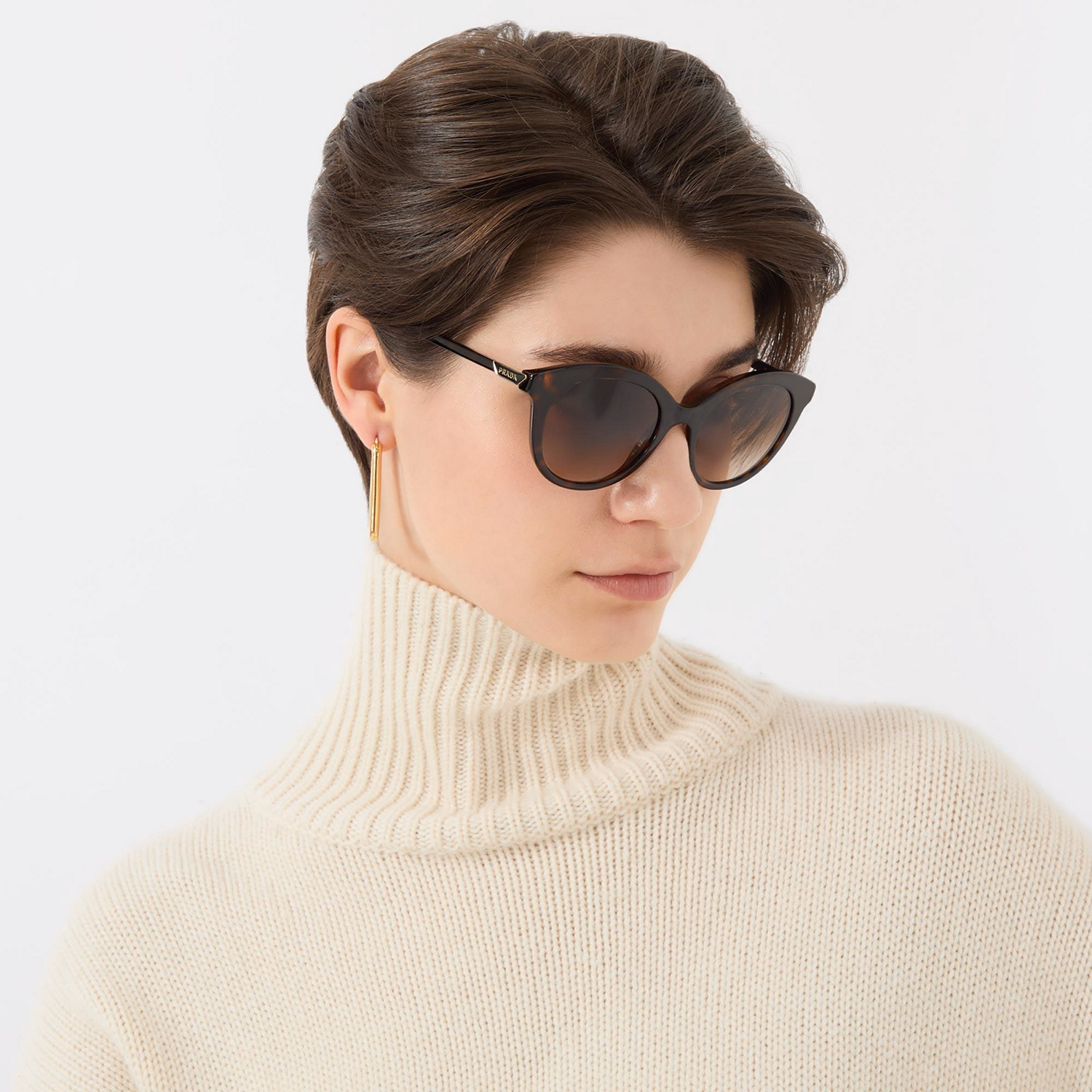 PR 02YS Round Sunglasses