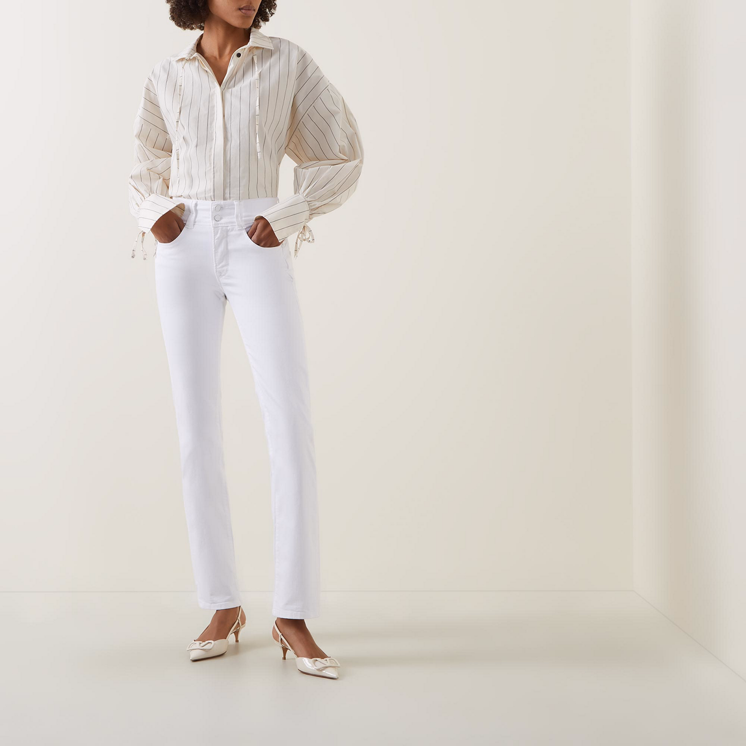 Secret Push-In Straight-Leg Jeans