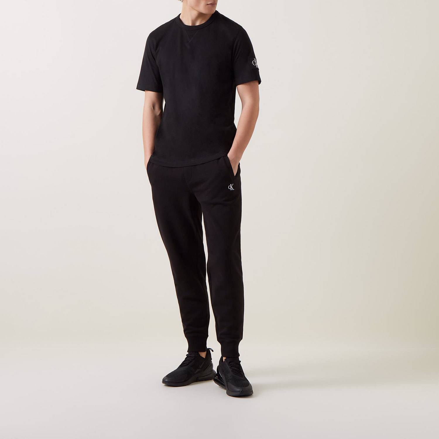 Essential Logo Sweatpants