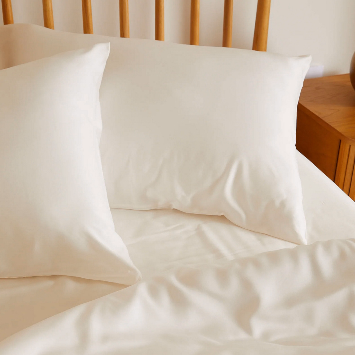 300 Thread Count Cream Bamboo Bedding Set