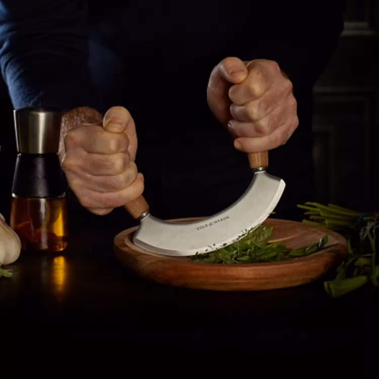 Ashden Mezzaluna & Acacia Board