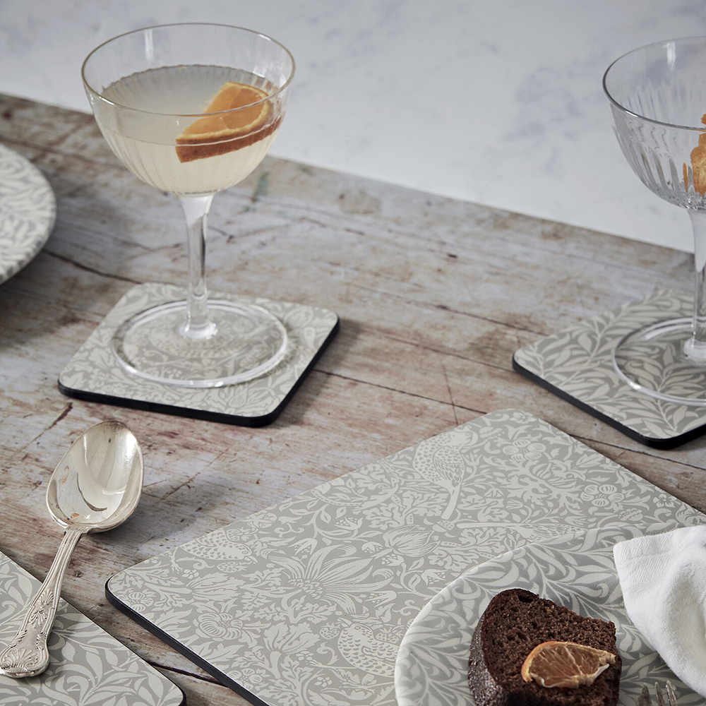 Strawberry Thief Tablett 30x40 cm 4-pack Pure Vit