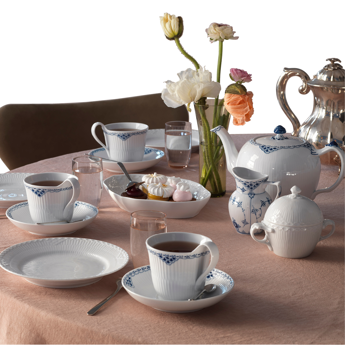 White Fluted Half Lace Sockerskål med lock 20 cl