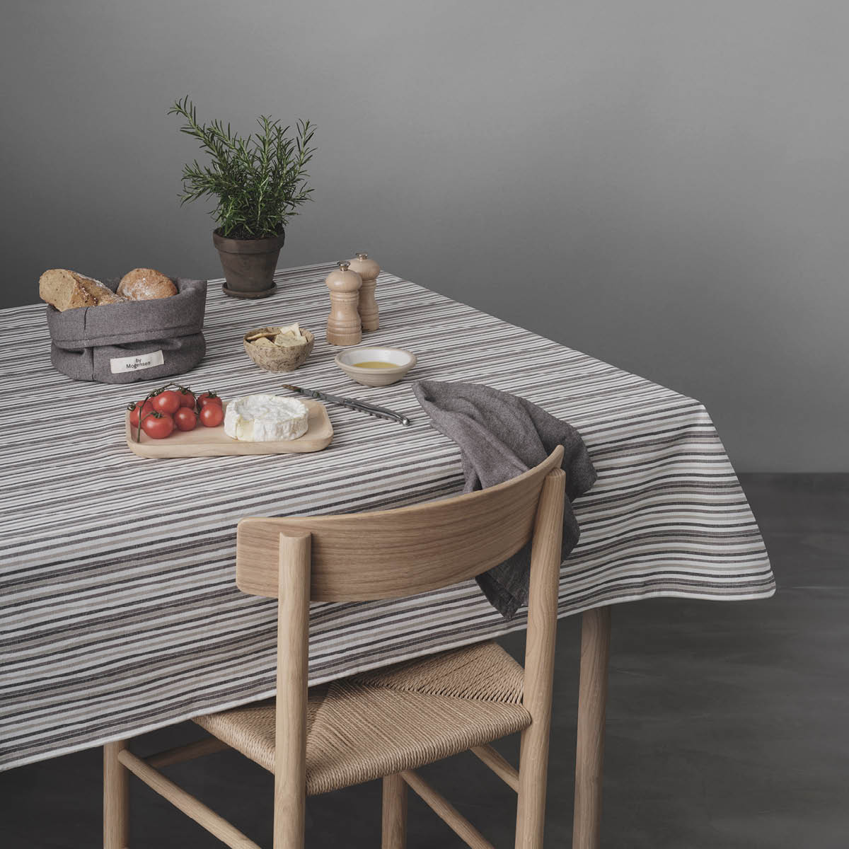 Duk 140x240 cm Small Stripes