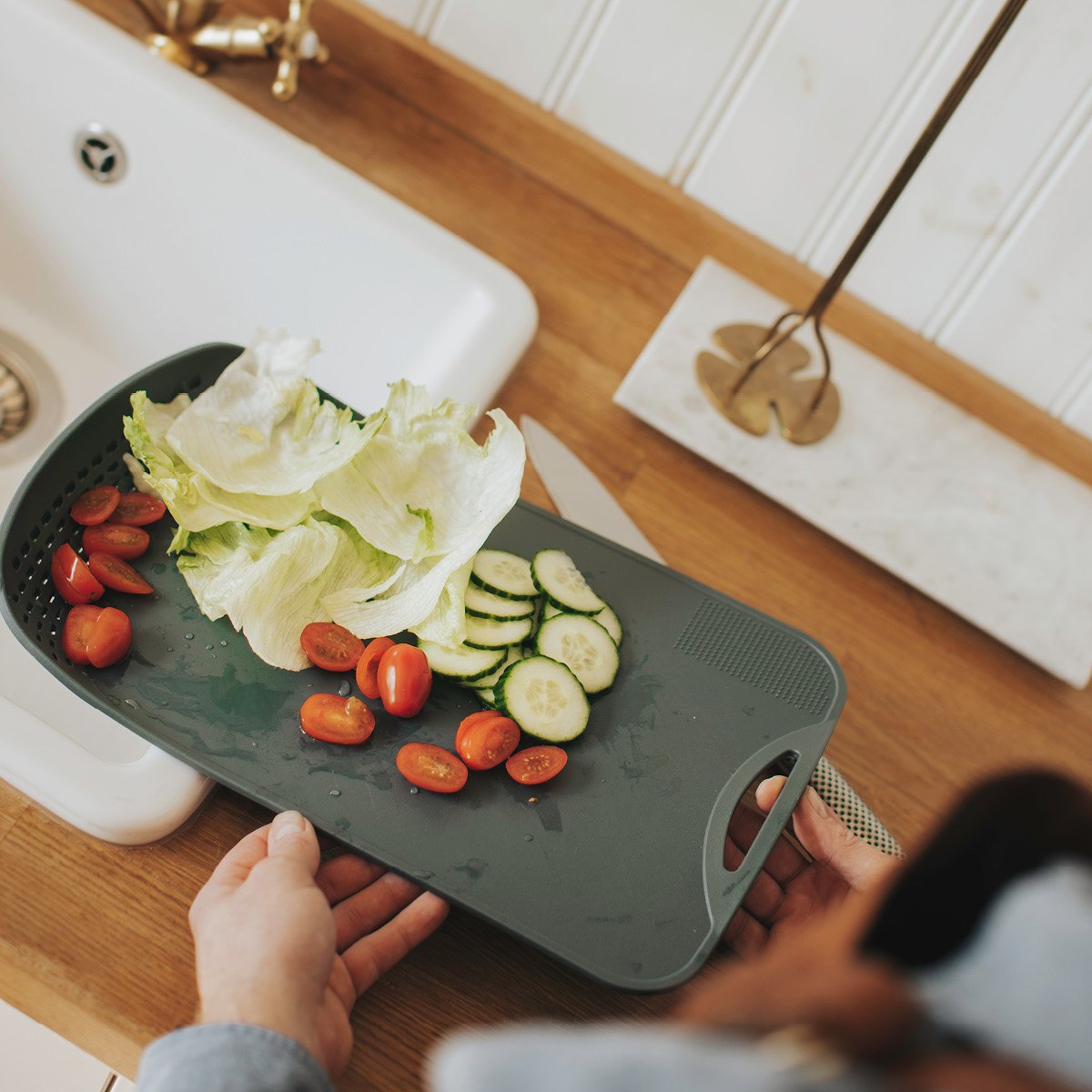 Skärbräda 38,5x24,4 cm Grå