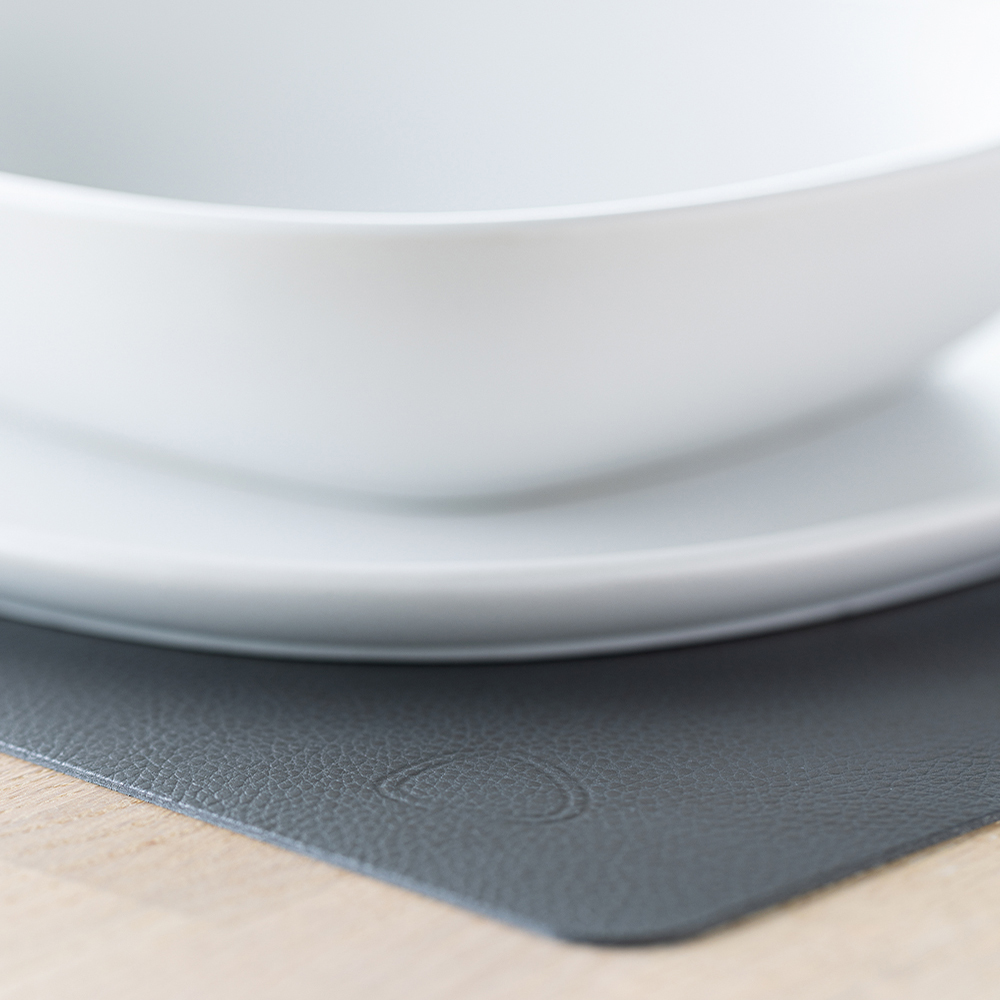 Leather Serene Square Bordstablett L 35x44 cm Anthracite