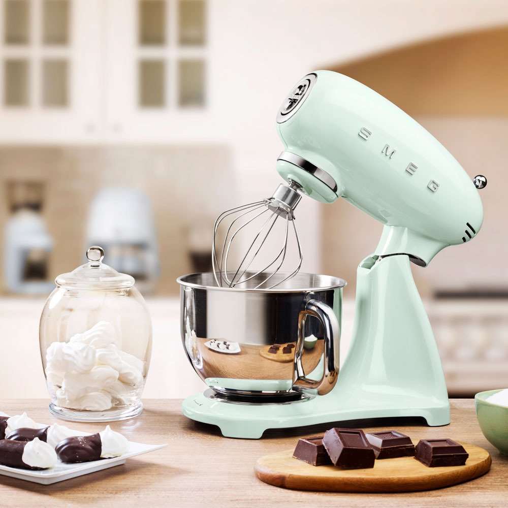 Smeg 50's Style Köksmaskin SMF03 4,8 L Pastellgrön
