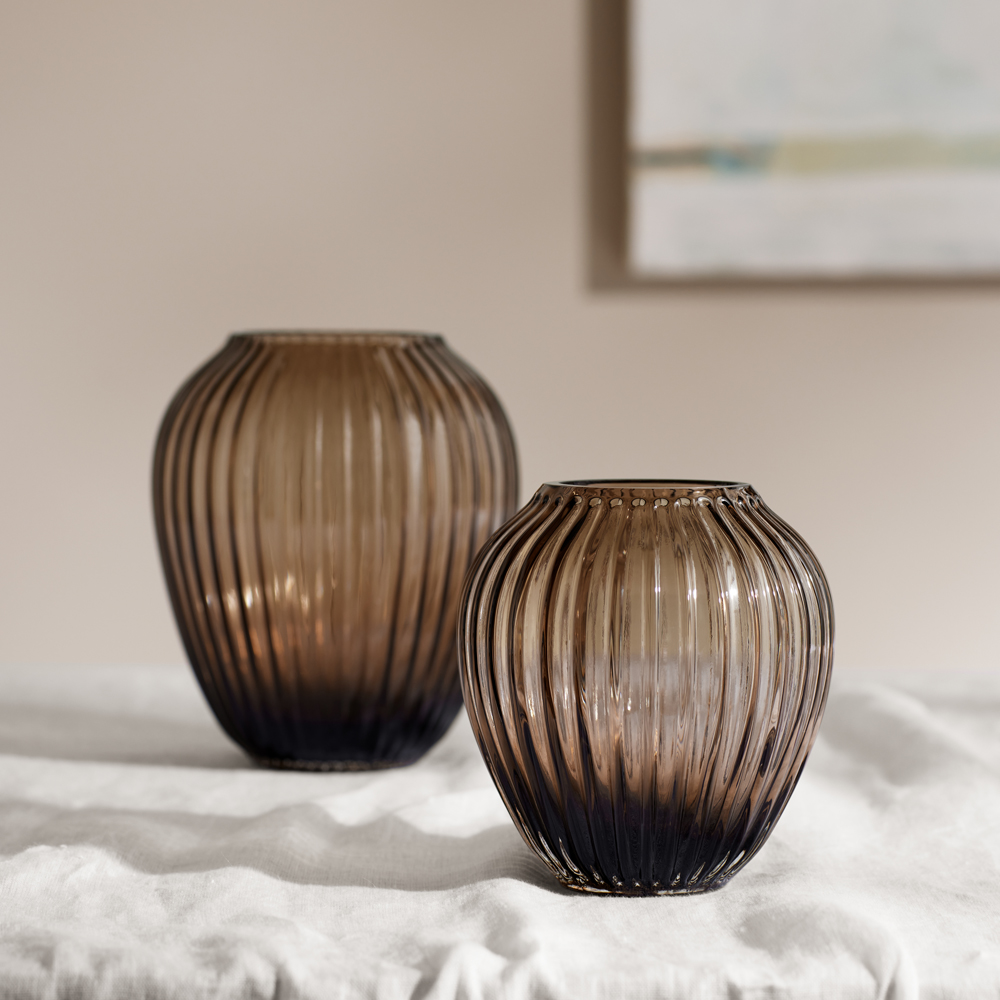 Hammersh?i Vas 18.5 cm Valnöt