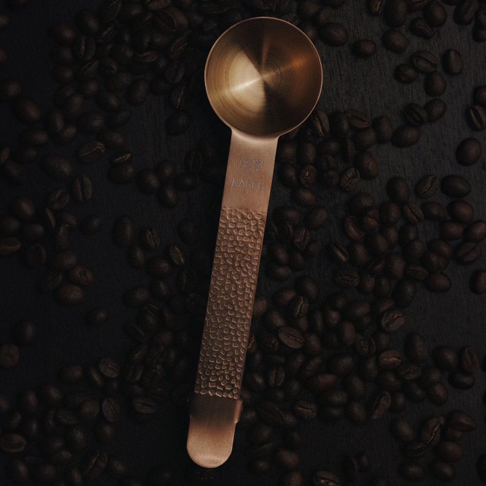 Frost Kaffemått med klämma Koppar