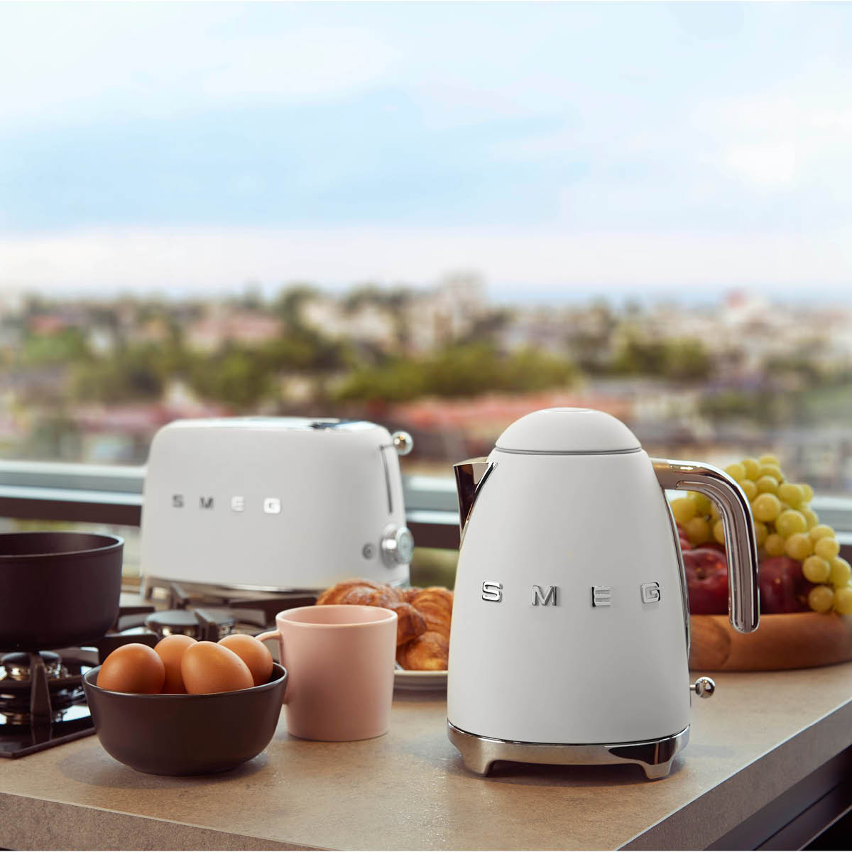 Smeg 50's Style Vattenkokare 1,7 L Matt Vit