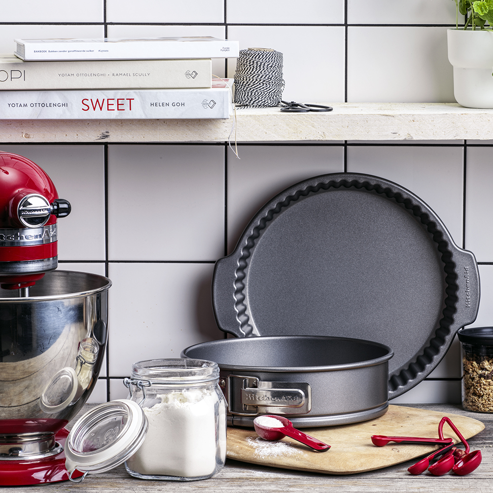 KitchenAid Metal Bakeware Springform 24 cm