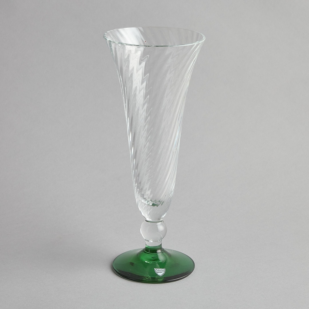 Orrefors Vas på grön fot