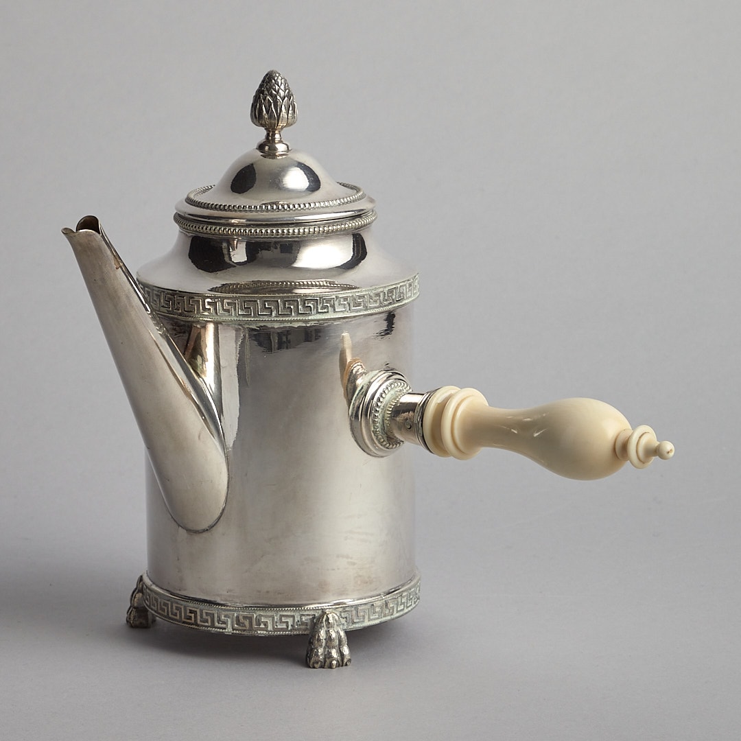 Kaffekanna i nysilver 1900 talets första hälft