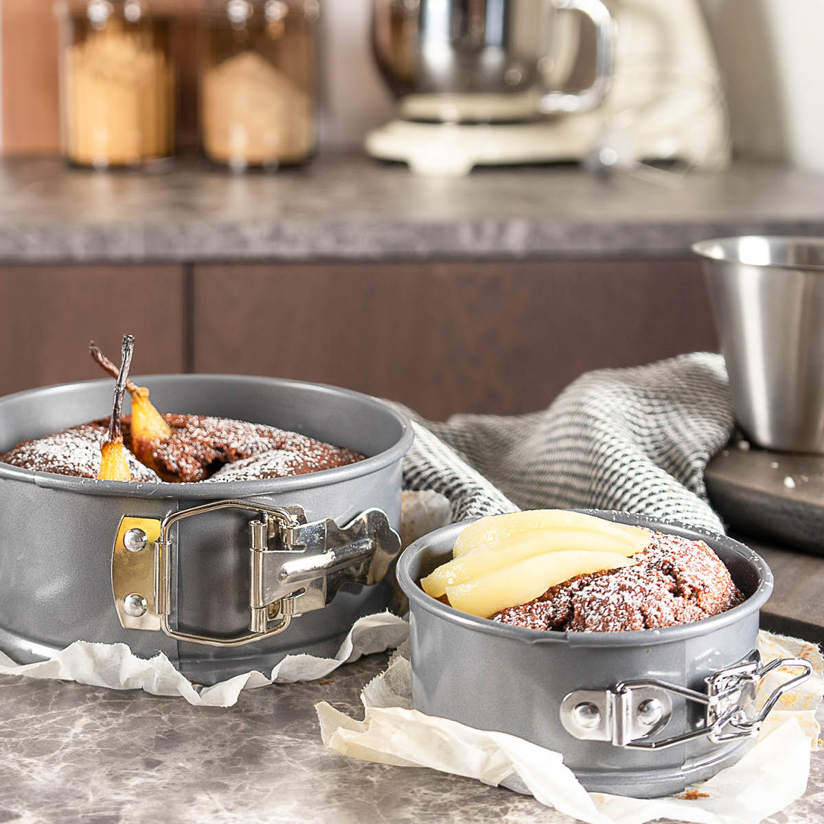 bAYk Springform 16 cm 1,5L Kolstål