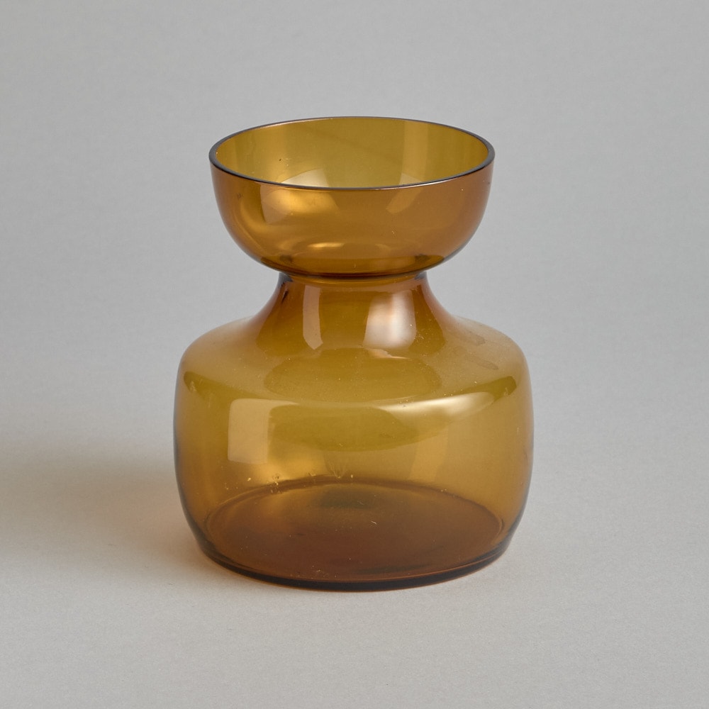 SÅLD Liten Bärnstensfärgad Vas