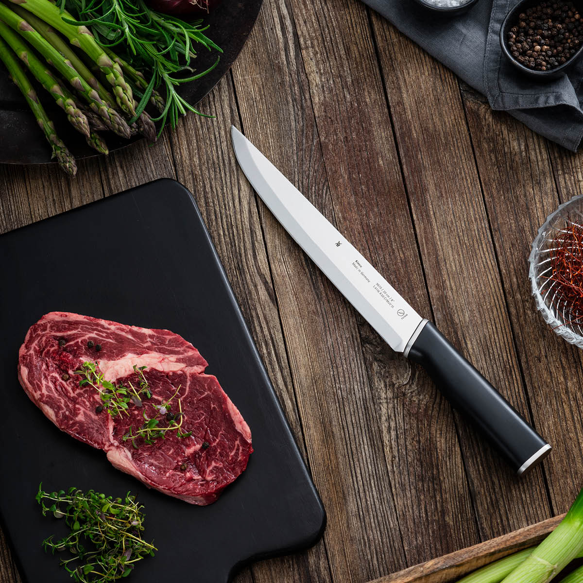 Kineo carving Knife 20 cm (33 cm)