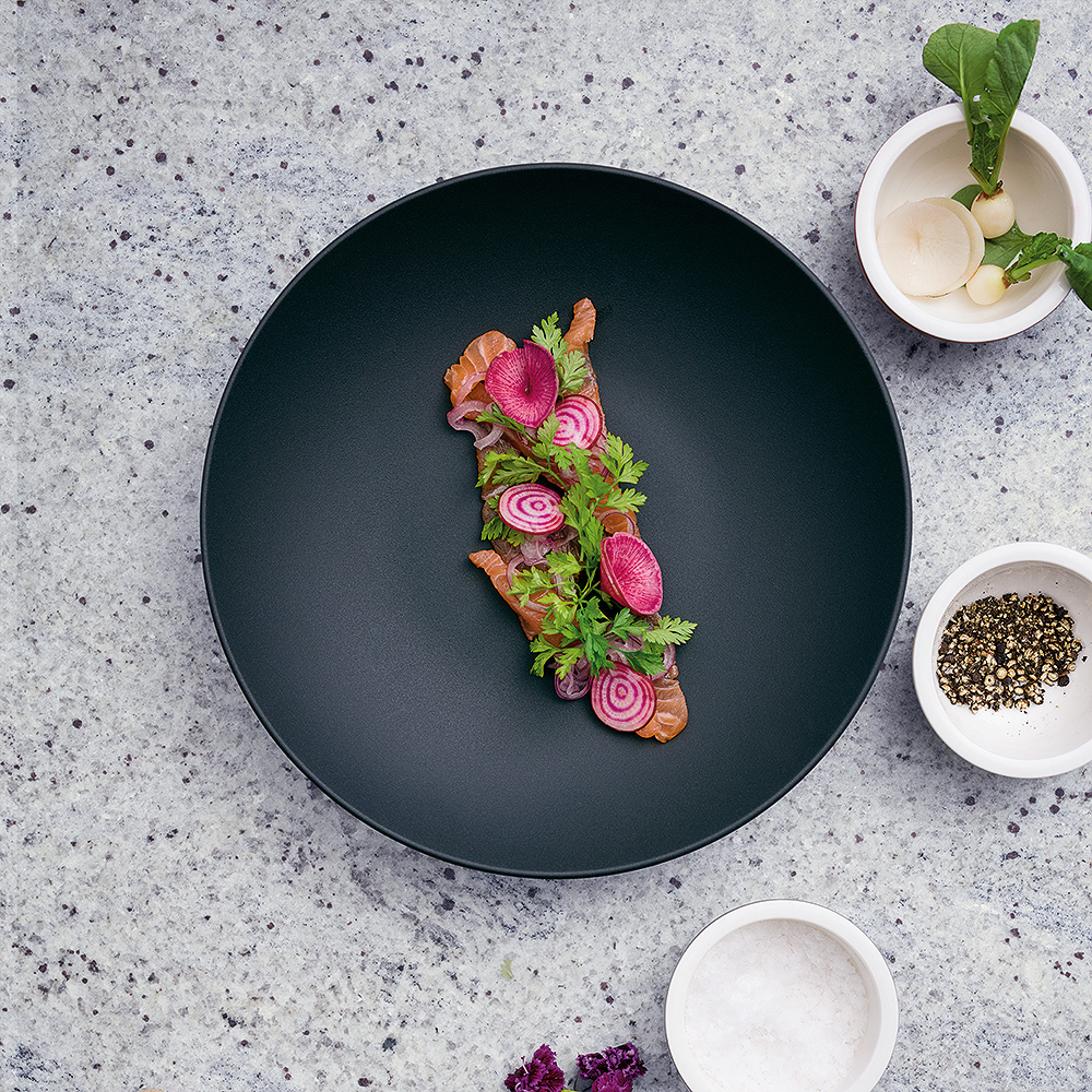 Manufacture Rock Tallrik djup 23,5 cm Svart