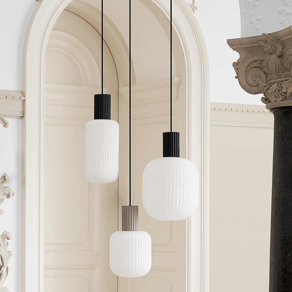 Lolly Taklampa 20x34 cm Svart
