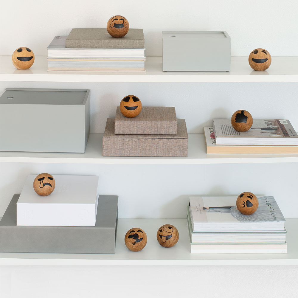 Emojiboll Ek 7 cm Smiley