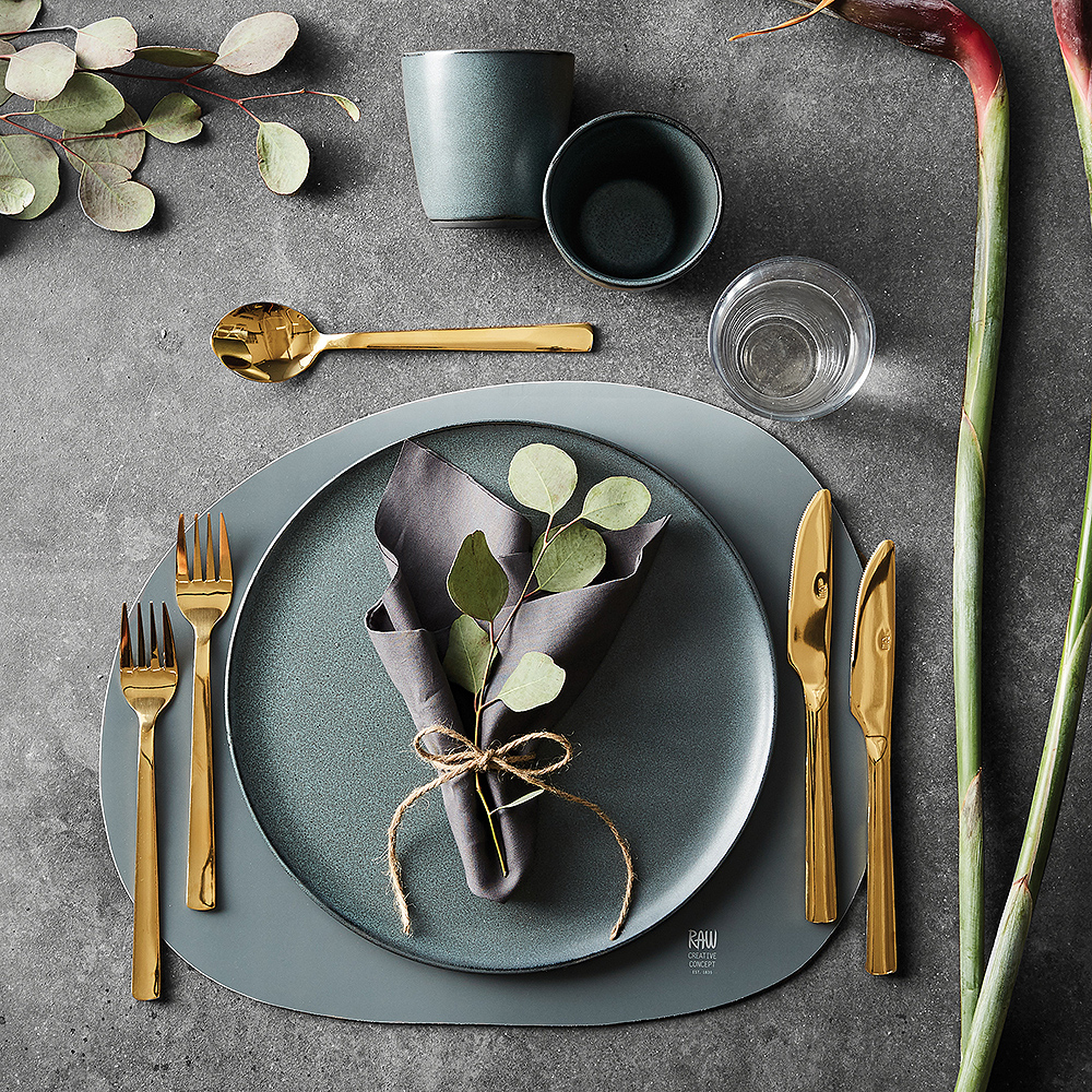 Raw Bestickset 16 delar Guld