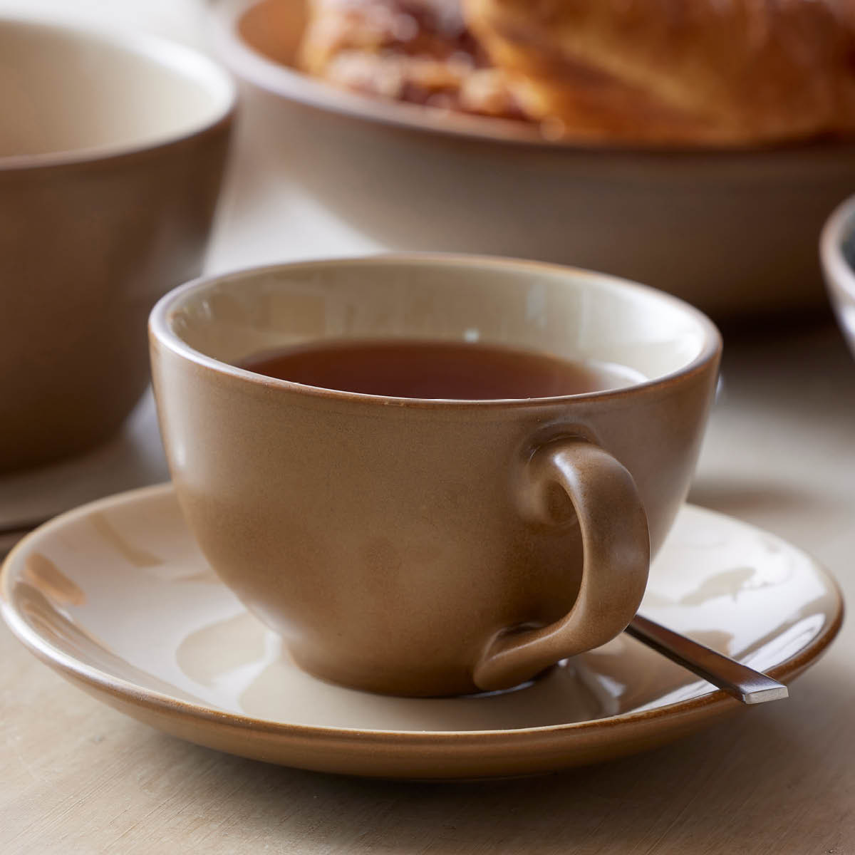 BITZ Kopp med fat 24 cl Wood/Sand