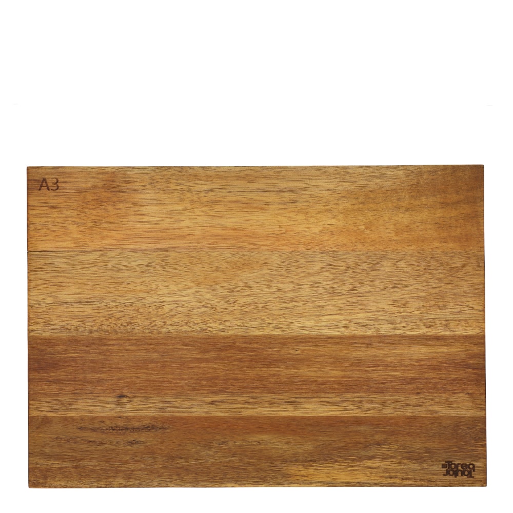 By Tareq Taylor Skärbräda Tarragon 42x29,7 cm Akaciaträ