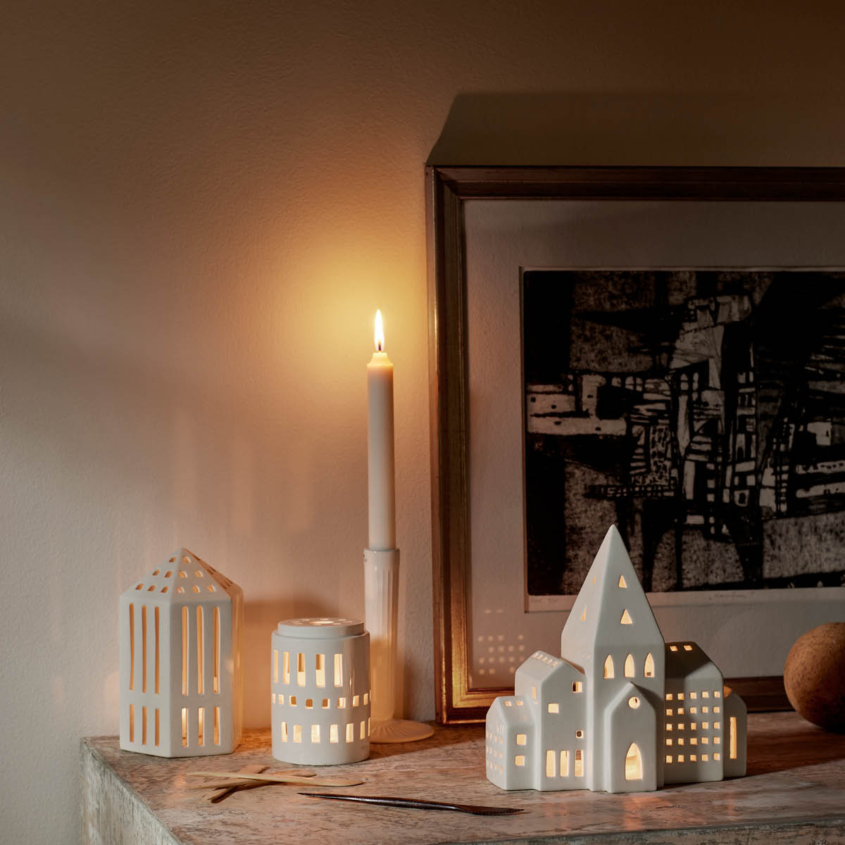 Urbania Ljuslykta City 21 cm Vit