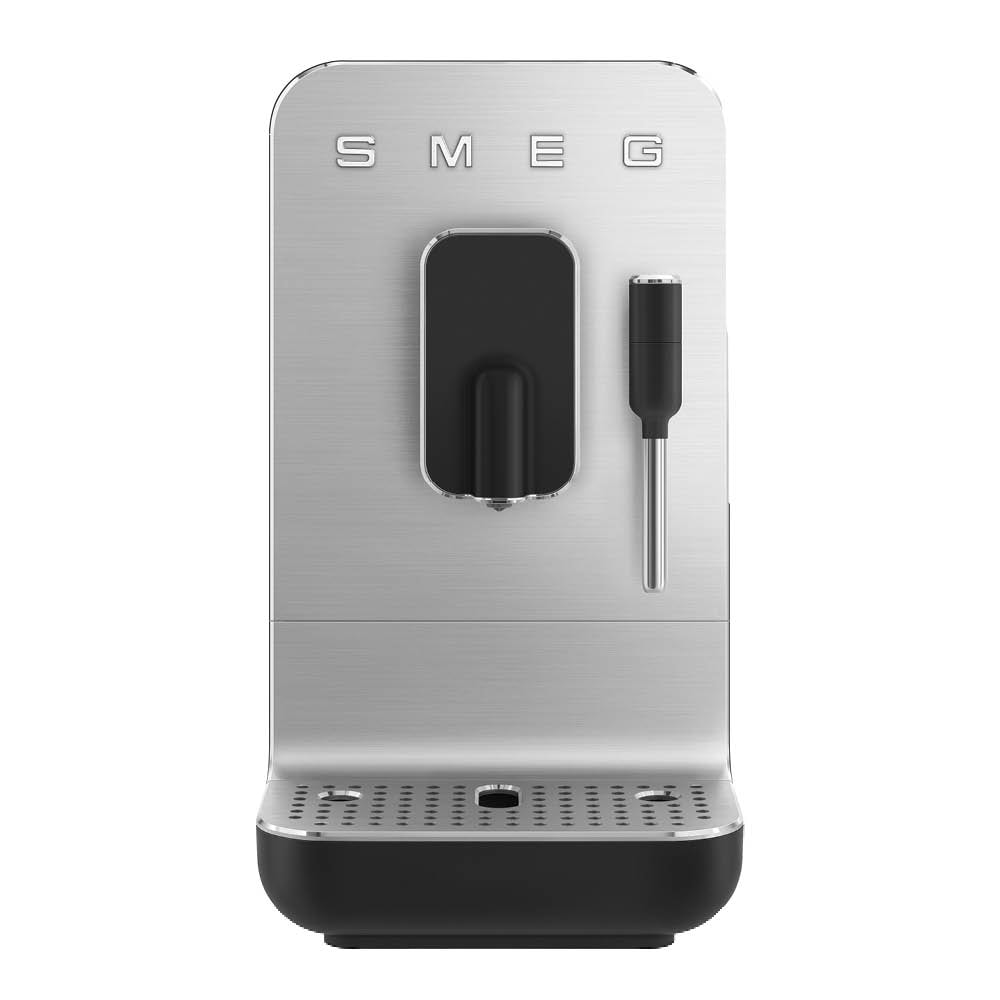Smeg Helautomatisk kaffemaskin med Mjölkskummare Matt Svart