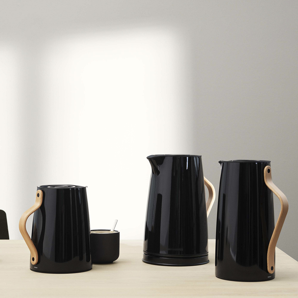 Danish Modern Emma Vattenkokare 1,2 L Svart blank