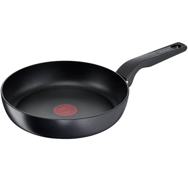Hard Titanium Pro Stekpanna 24 cm Svart