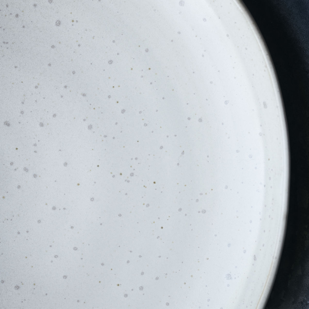 Pion Frukostrallrik 21,5 cm Grå/Vit
