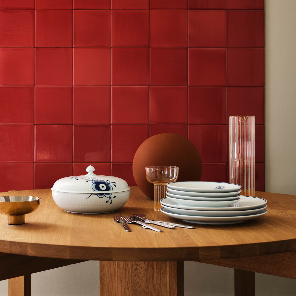 Blue Fluted Mega Skål m Lock 13 cl