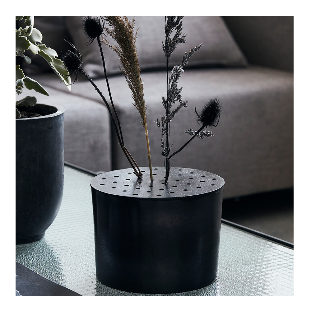 Flow Vas Rund Svart