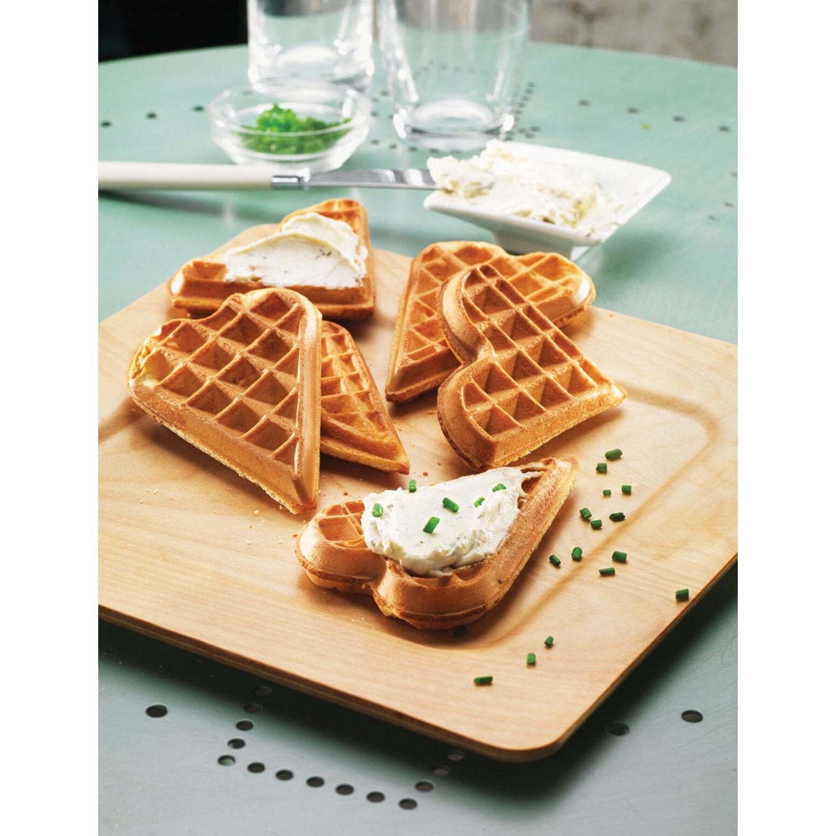Box 6 Heart Waffle Plattor 2-Pack