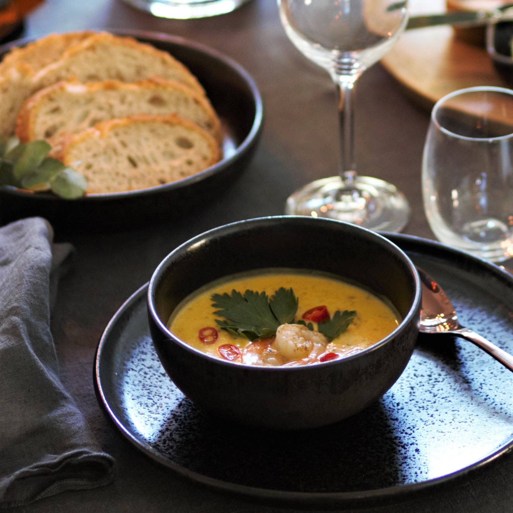 Mörke Soppskål 15 cm Svart