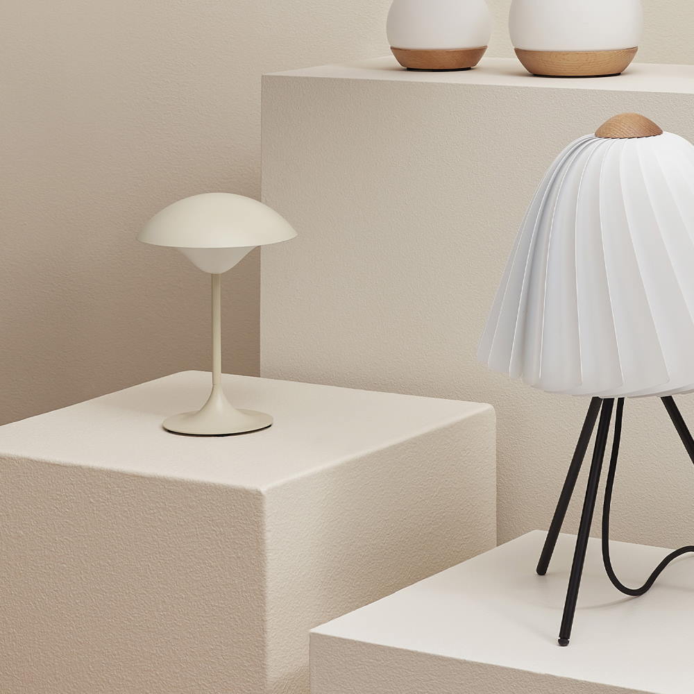 Eclipse Portabel Bordslampa LED Sand