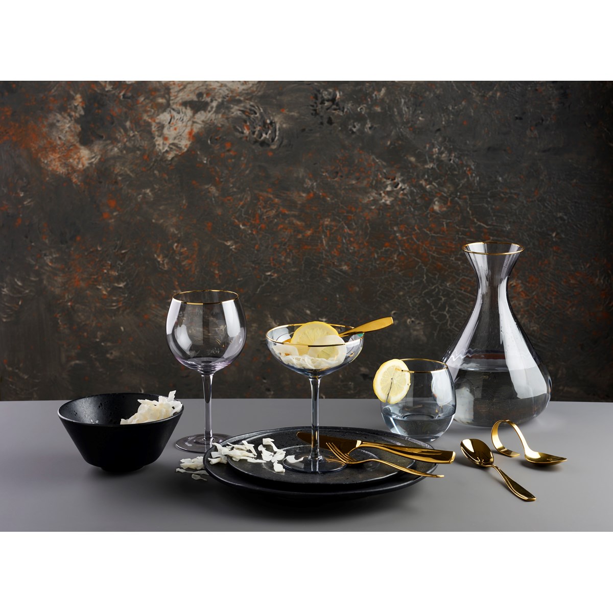 Karaff med Guldkant 2 l Soft Grey