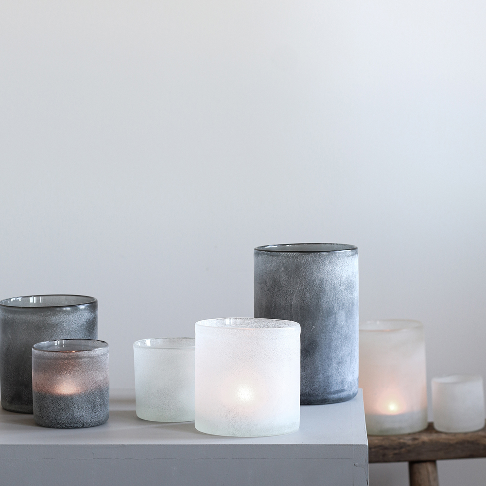 Frost Ljuslykta 13x19 cm Grå