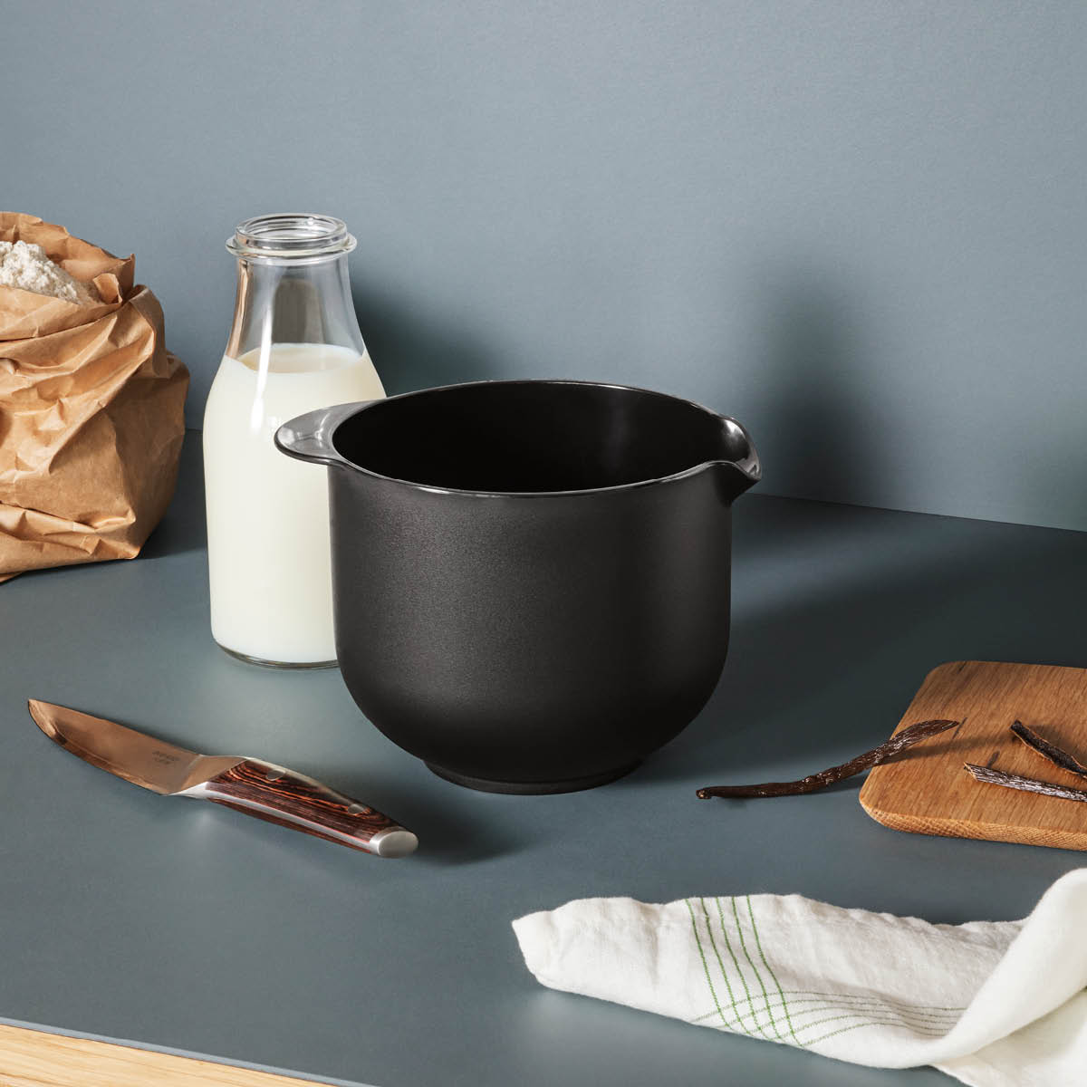 Eva Trio Blandskål 1,5 L Svart