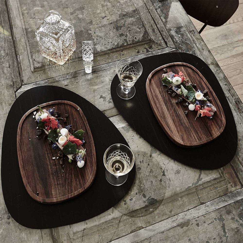 Nupo Curve Tablett 37x44 cm Svart