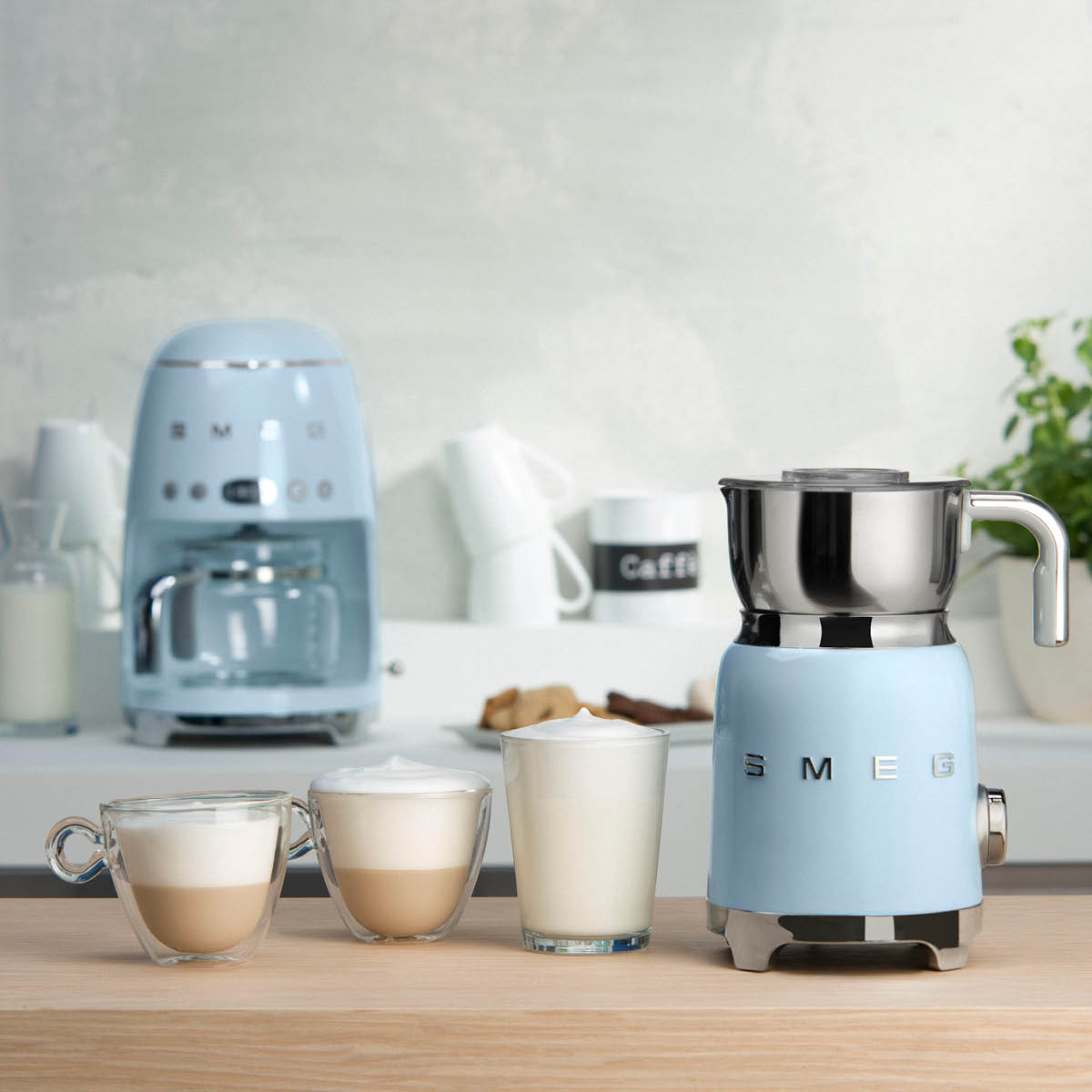 Smeg 50's Style Mjölkskummare Blå