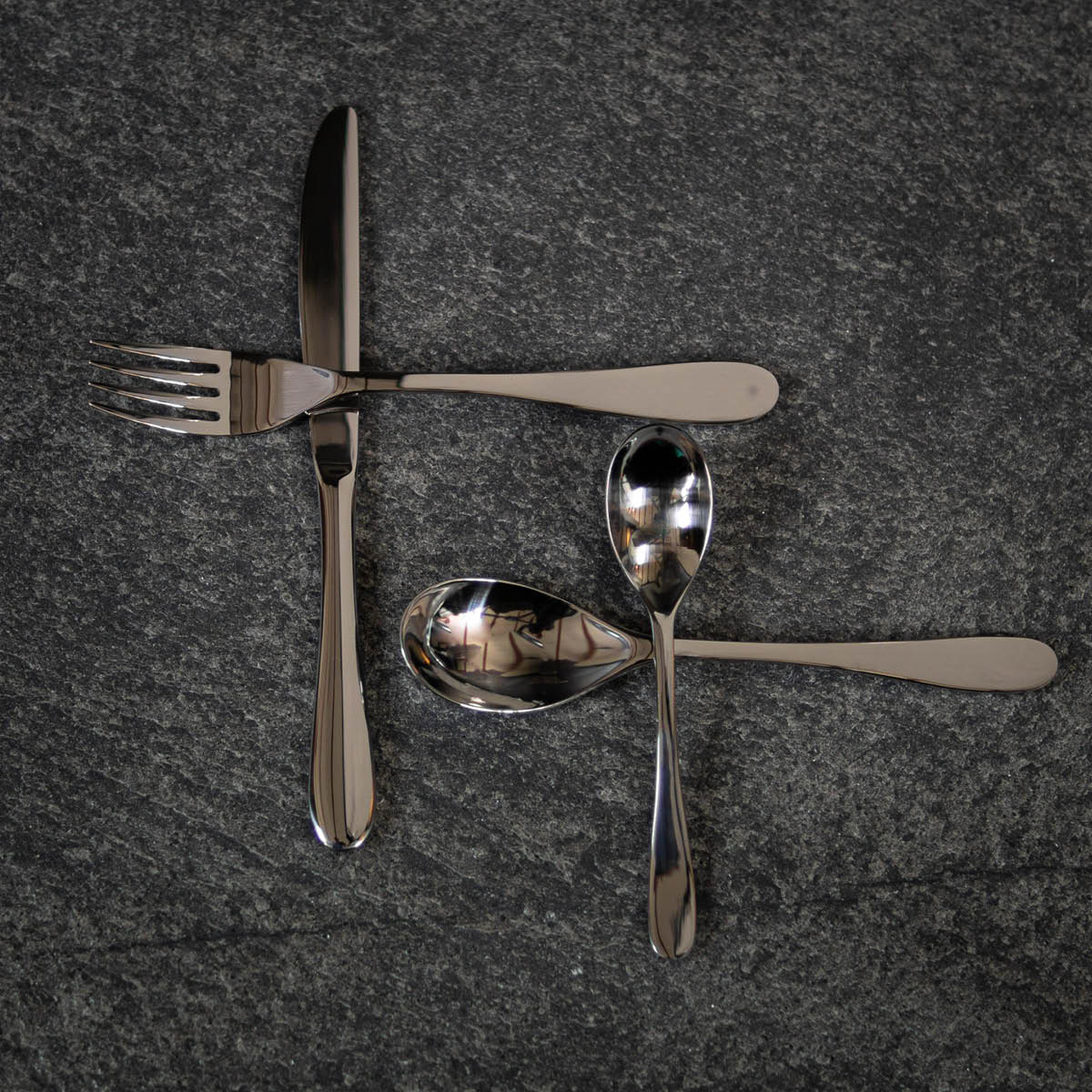 Ivo Bestickset 24 delar Blank