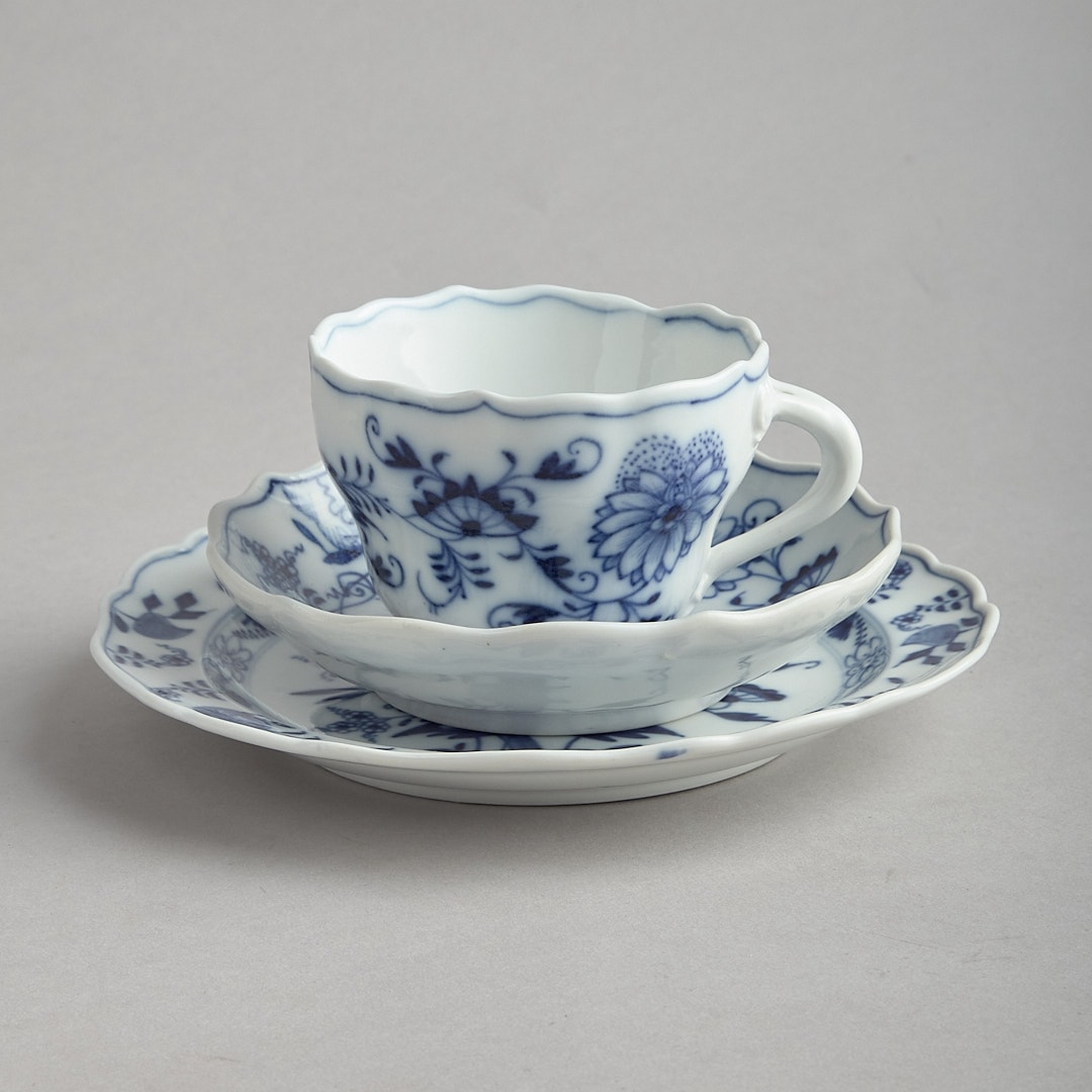 Meissen Kaffekopp med fat och assiett